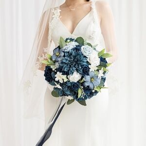 Ling's Moment Artificial Bridal Boquet - Navy Blue
